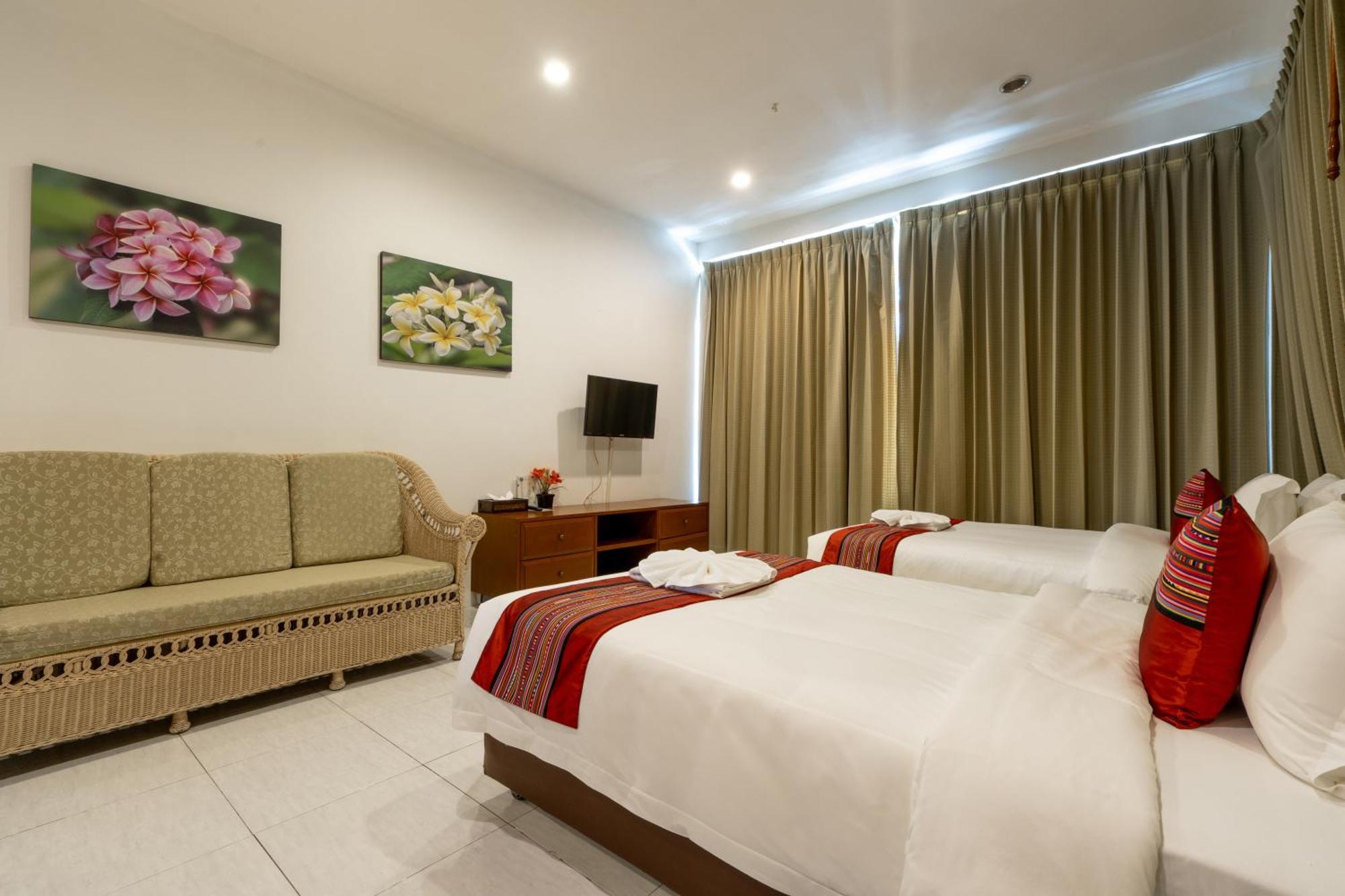 Phuket Leelavadee Hua Ting Resort Patong Exterior photo